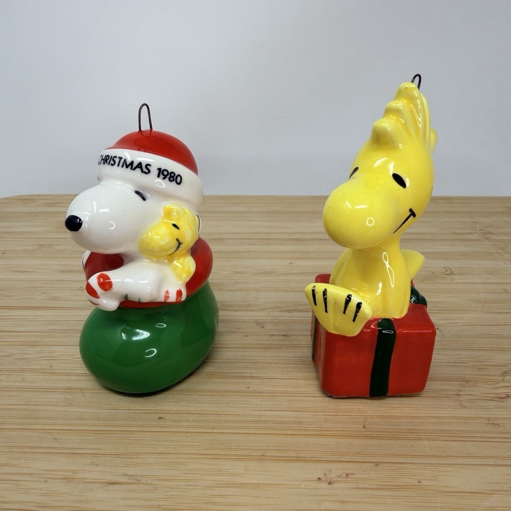 Vintage Snoopy Woodstock Ceramic Christmas Ornaments Stocking Present Japan